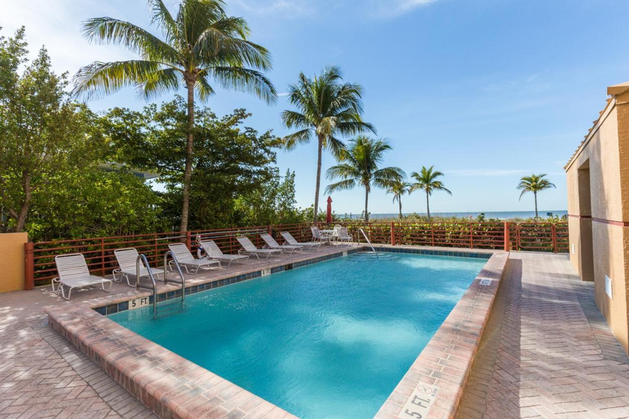 Estero Island Beach Villas 204 ฟอร์ตมายเยอร์สบีช ภายนอก รูปภาพ